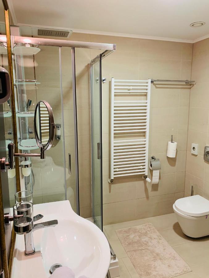 A01 Sétány-Silverine Apartmanház-Őrzött parkolóval Balatonfüred Kültér fotó